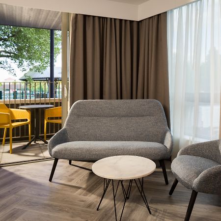 Roomzzz London Stratford Екстер'єр фото