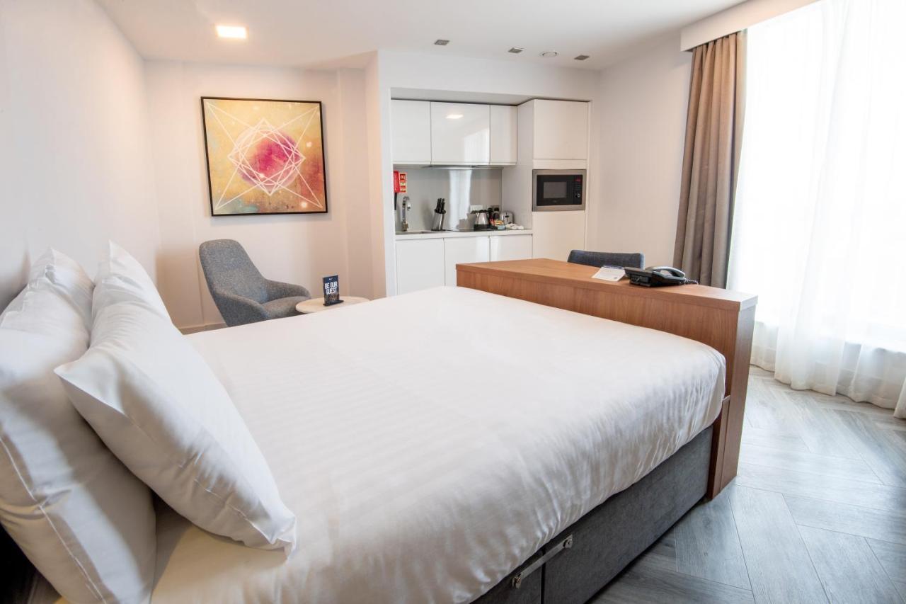 Roomzzz London Stratford Екстер'єр фото