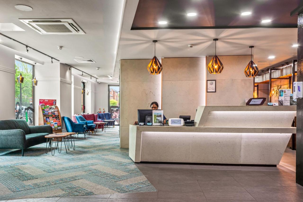 Roomzzz London Stratford Екстер'єр фото
