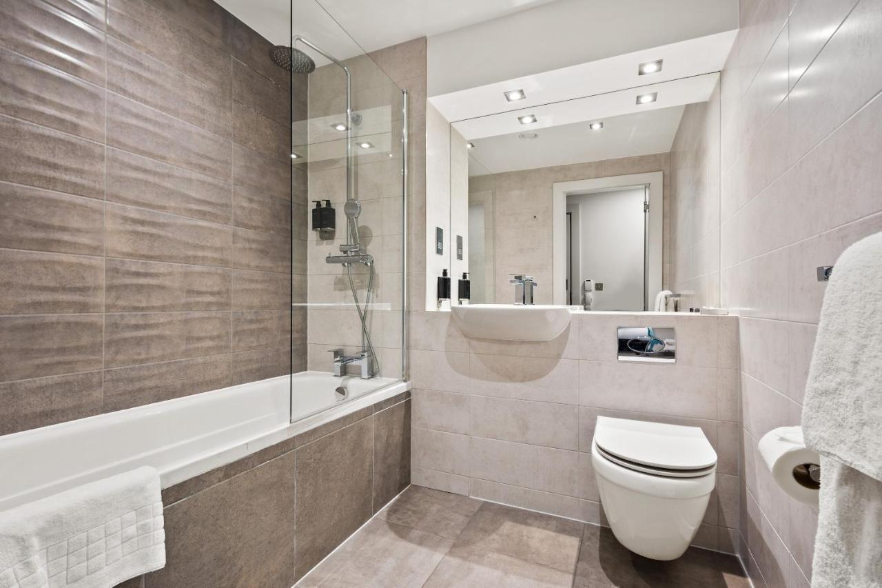 Roomzzz London Stratford Екстер'єр фото
