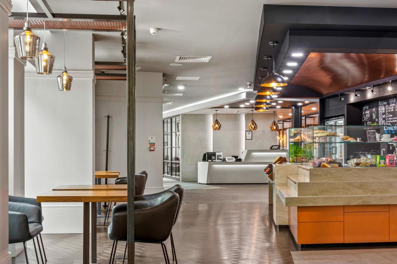 Roomzzz London Stratford Екстер'єр фото