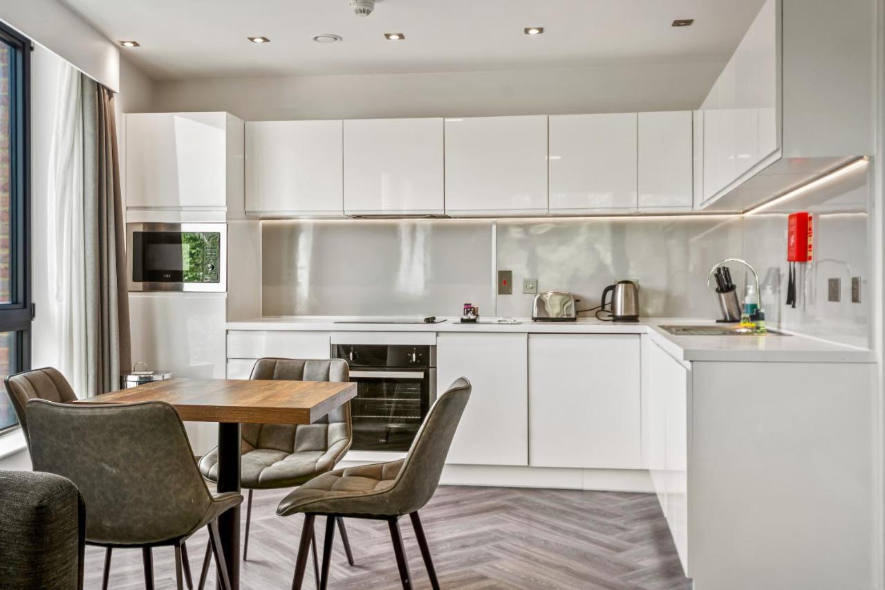 Roomzzz London Stratford Екстер'єр фото